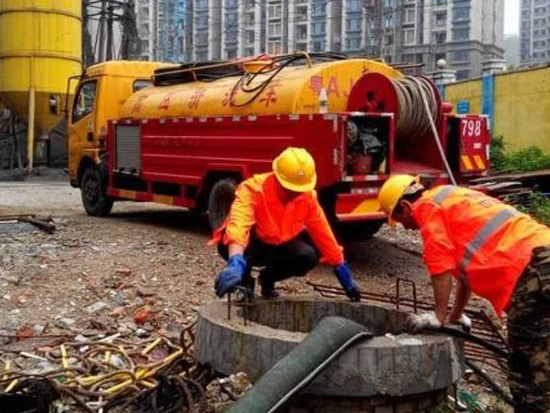 哈爾濱排污車大型排污 化糞池清理 高壓清洗管道(dào)